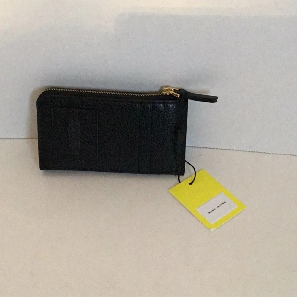 The Leather Top-zip Multi Wallet
